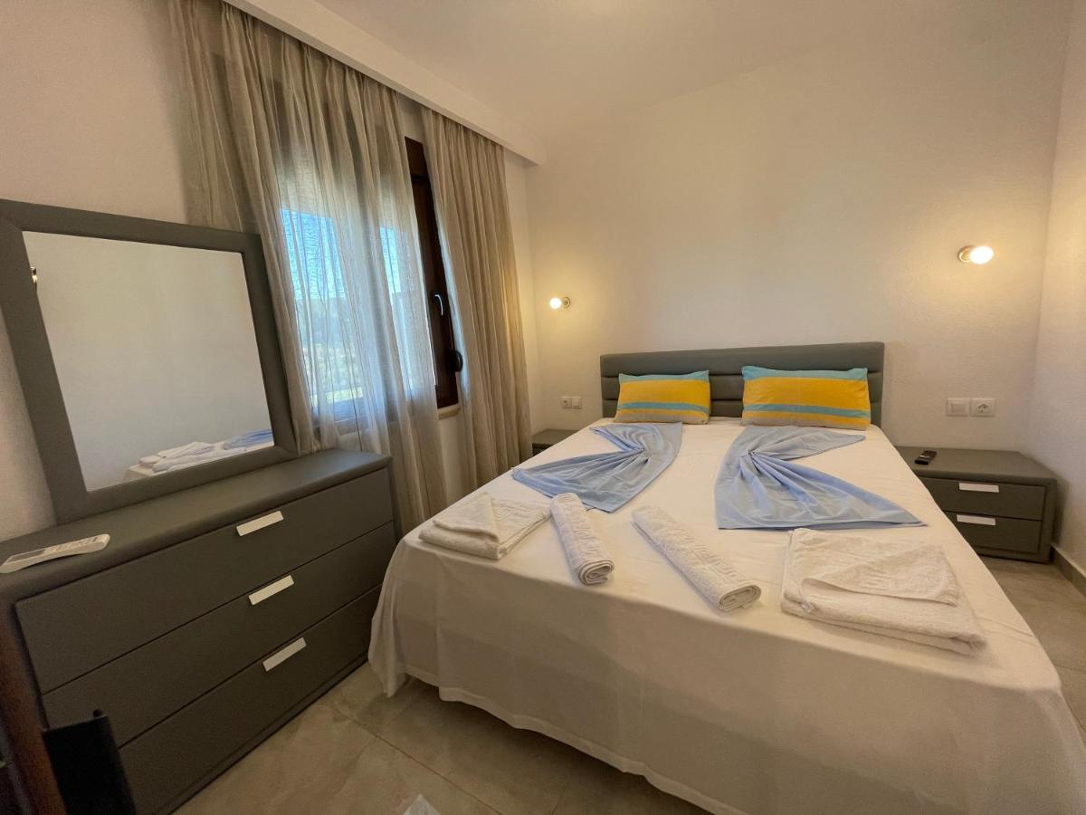 Theano Studios Paralia Sikias Exteriér fotografie