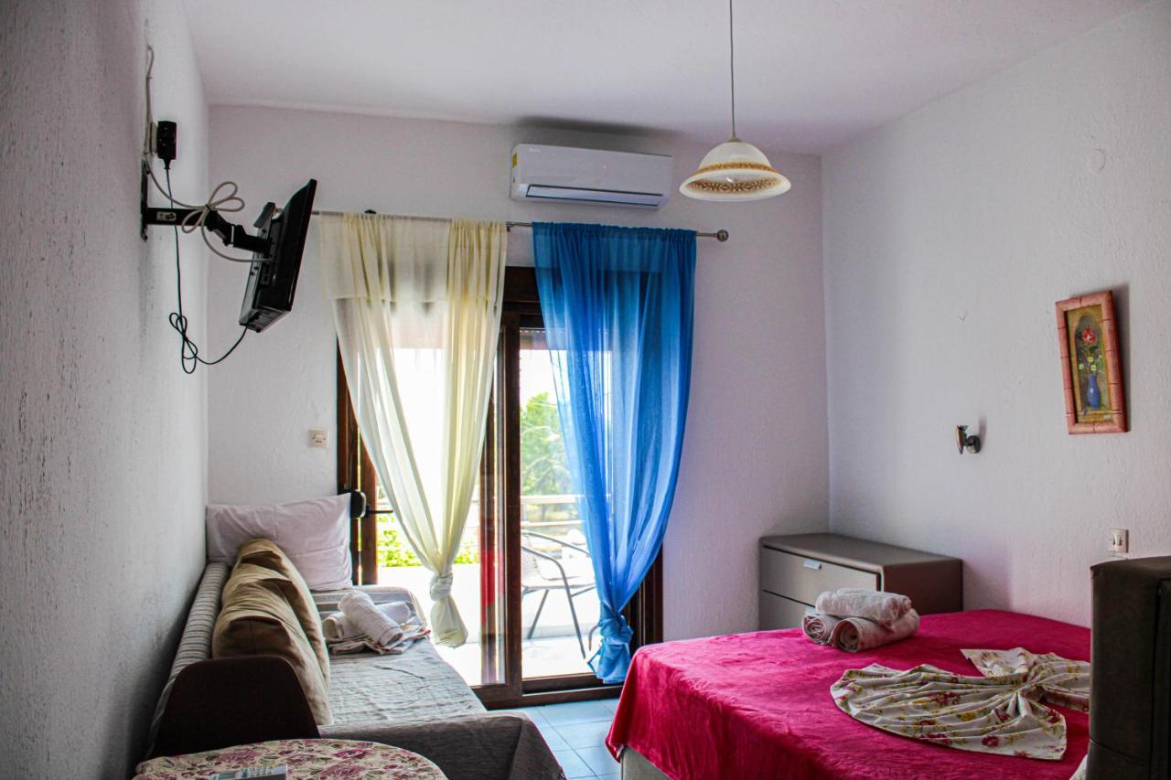 Theano Studios Paralia Sikias Exteriér fotografie